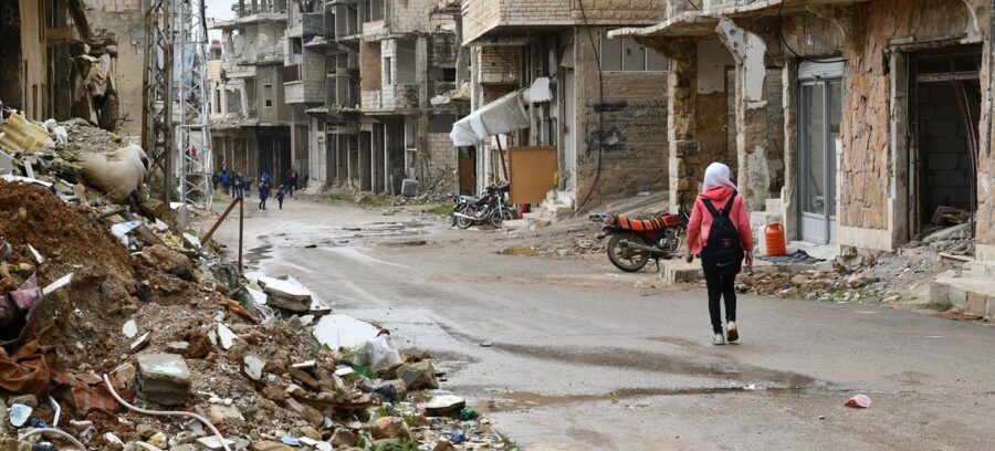 © UNICEF/Johnny Shahan Children walk through a neighbourhood in Zabadani, rural Damascus, in Syria.